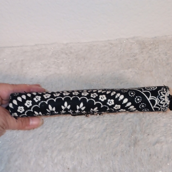Vera Bradley Black and Cream Floral Wallet - Picture 5 of 13